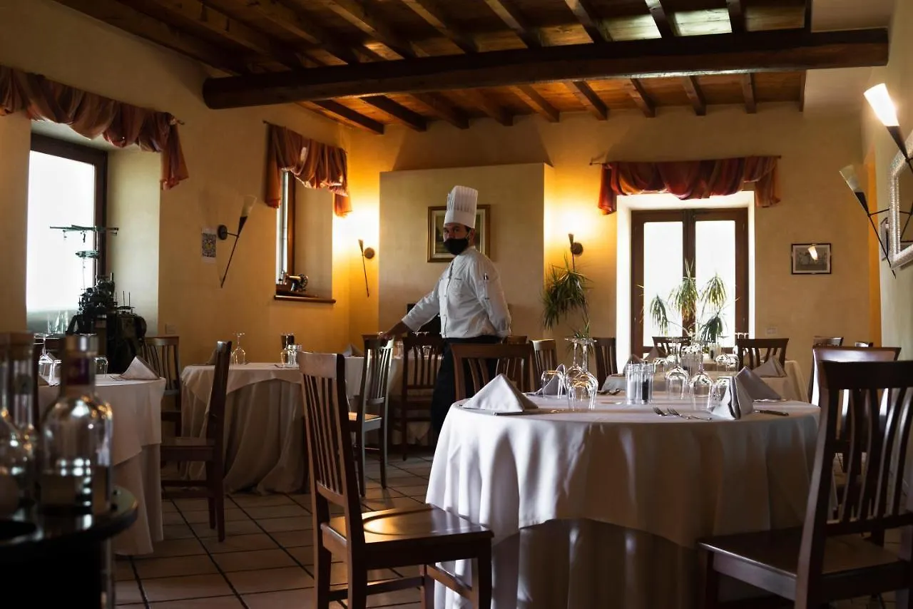קבריאנה Hotel Alla Corte Dei Bicchi