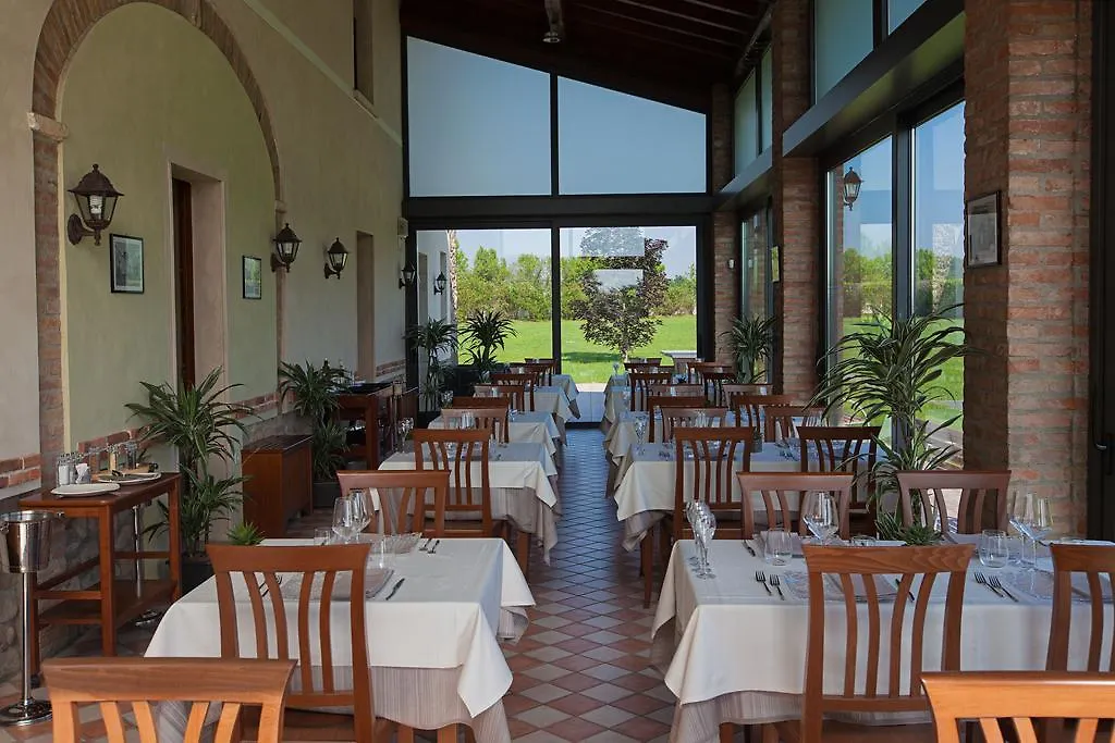 קבריאנה Hotel Alla Corte Dei Bicchi 3*,