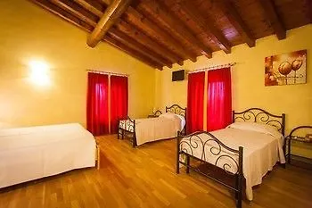 ***  קבריאנה Hotel Alla Corte Dei Bicchi איטליה