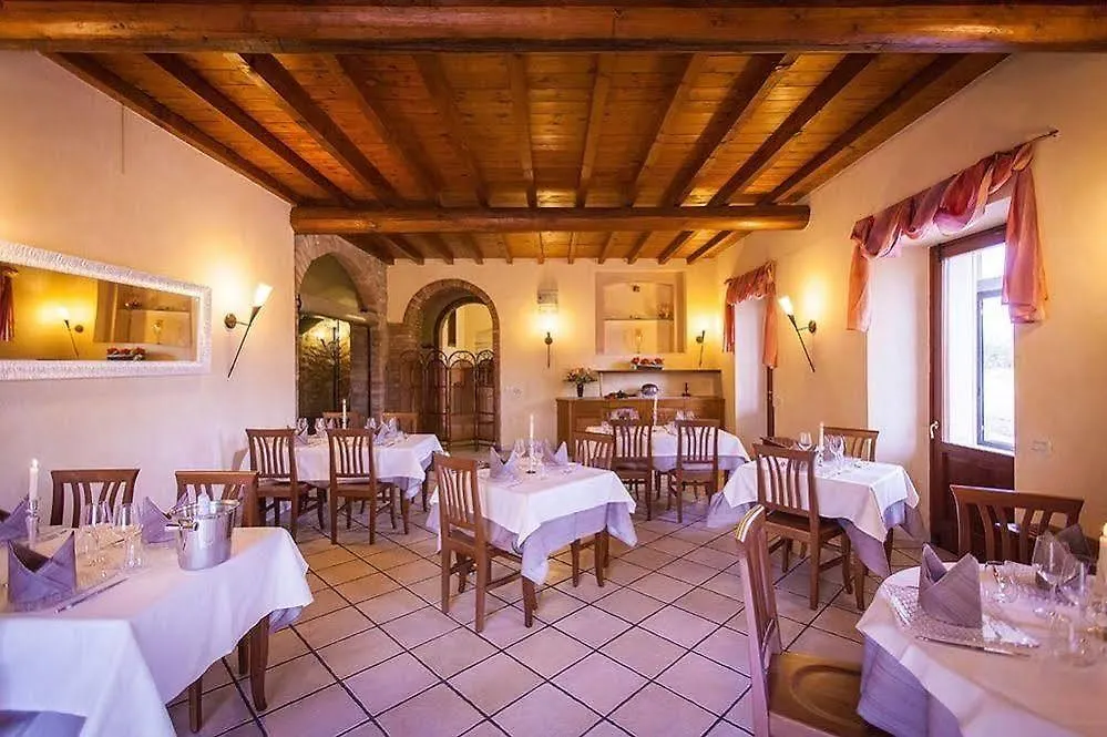 קבריאנה Hotel Alla Corte Dei Bicchi