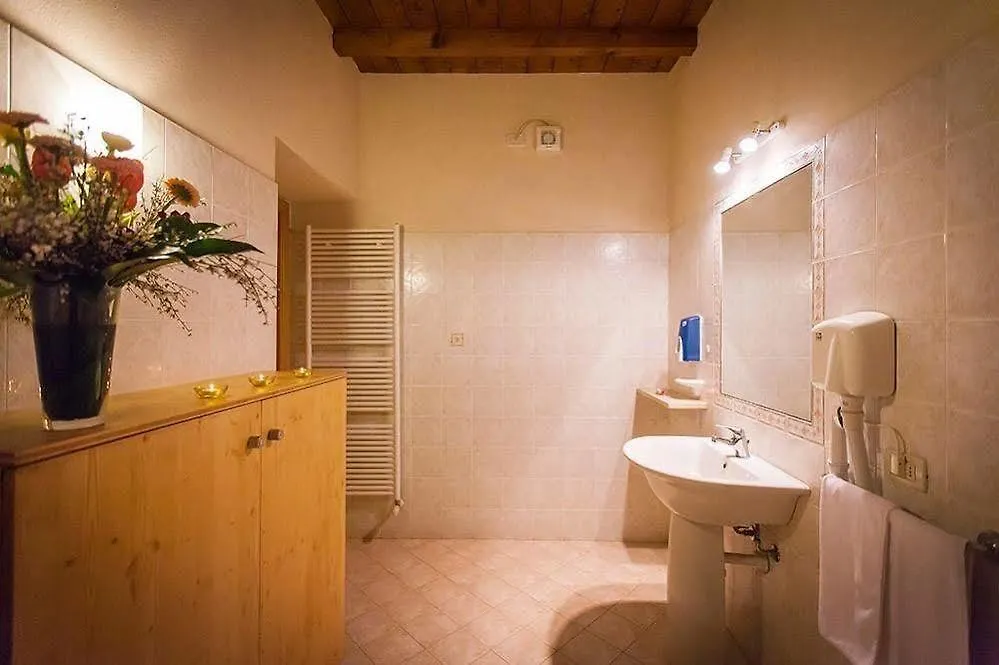 קבריאנה Hotel Alla Corte Dei Bicchi