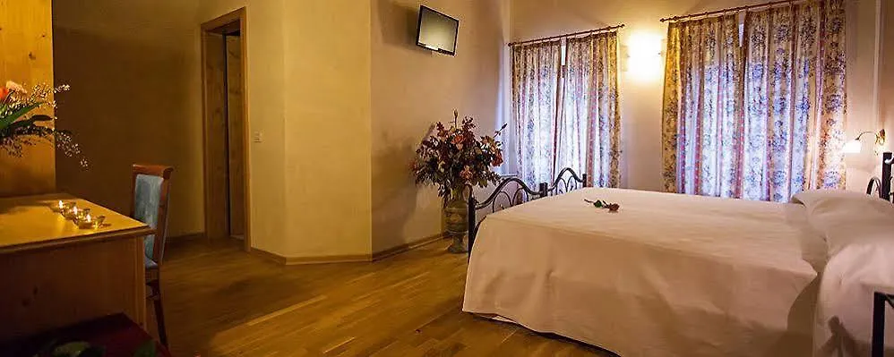 קבריאנה Hotel Alla Corte Dei Bicchi