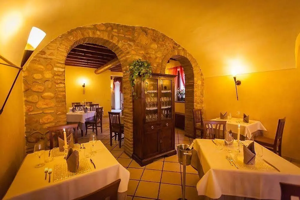 קבריאנה Hotel Alla Corte Dei Bicchi